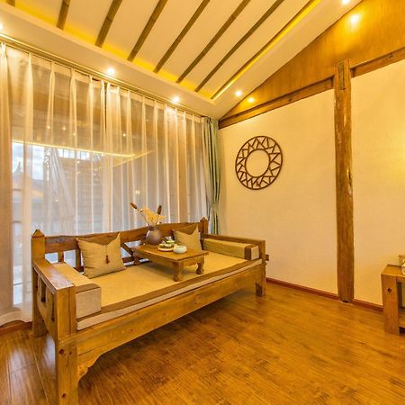 Nine'S Holiday Stay Lijiang  Zewnętrze zdjęcie
